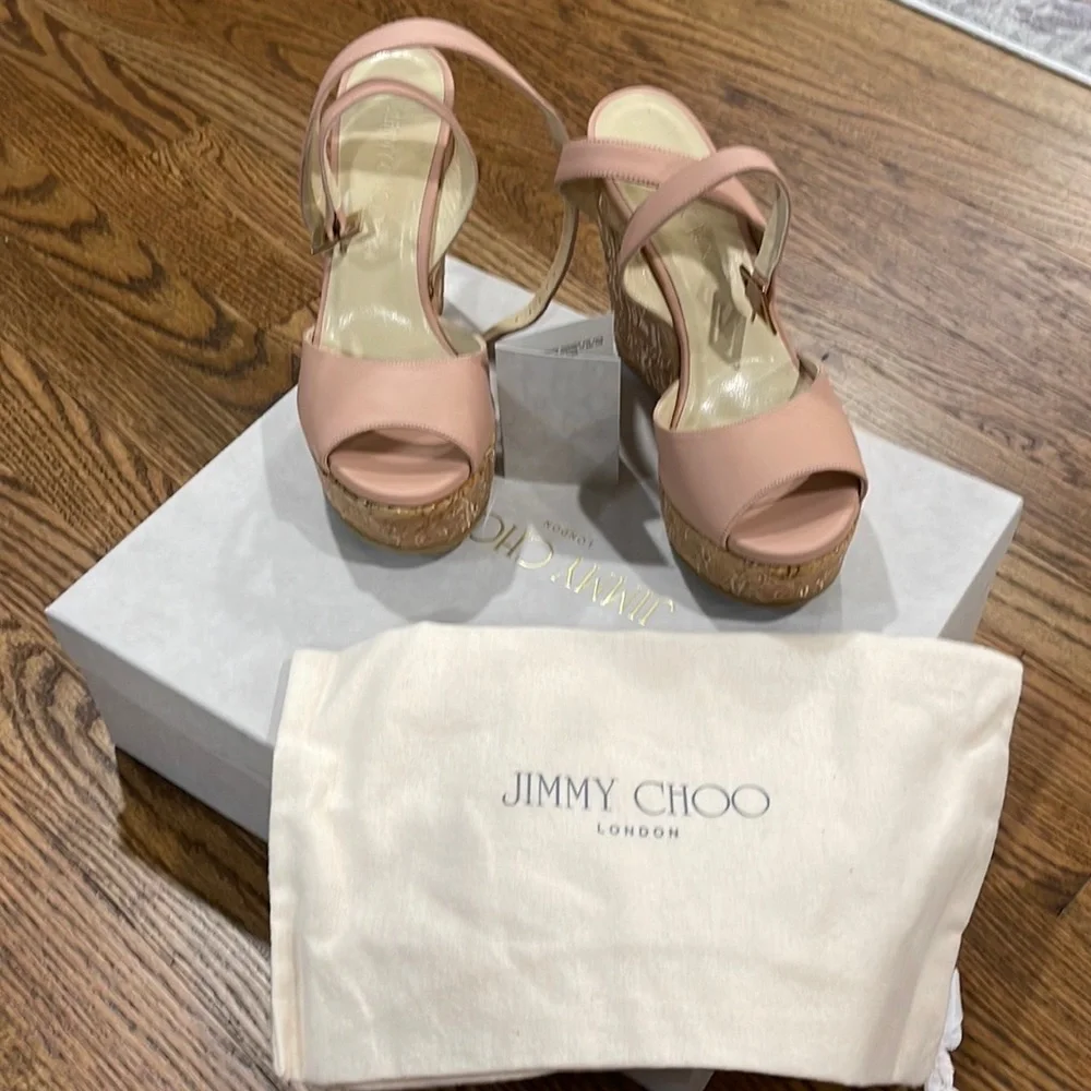 Authentic Jimmy Choo wedge - Picture 2 of 9